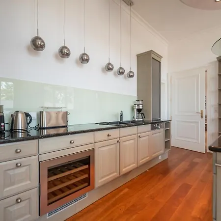 Doctores 03 Beletage 公寓 *