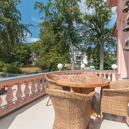 Doctores 03 Beletage *